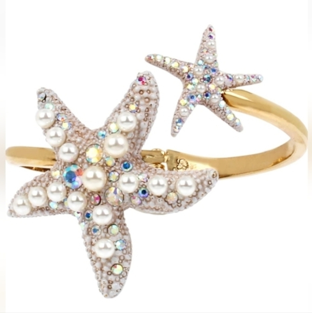 🤍▪️Betsey Johnson ▪️Betsey Johnson Starfish Hinged Bangle Bracelet